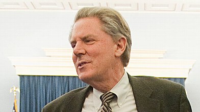 PHOTO: Rep. Frank Pallone, D-N.J., waits for the start of a news conference, Feb. 8, 2012.