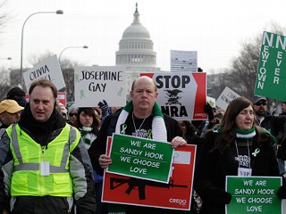 Newtown Victims' Families Join Gun-Control Activists on DC March