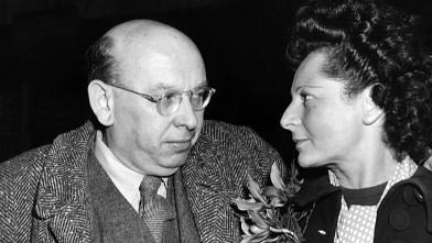 PHOTO: Hanns Eisler