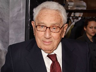 Kissinger Hospitalized After Fall
