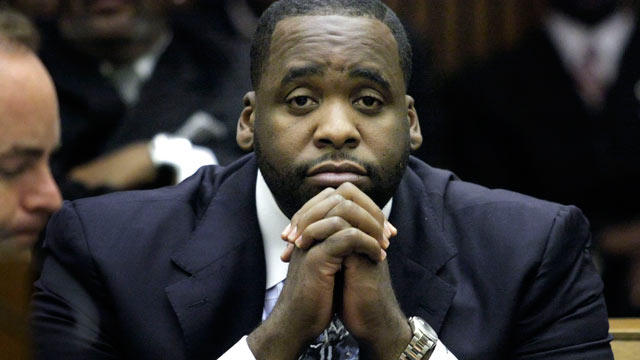 PHOTO: Former Detroit Mayor Kwame Kilpatrick appears in Wayne County Circuit Court for his sentencing October 28, 2008 in Detroit, Mich.
