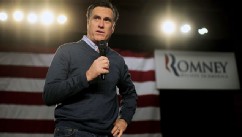 PHOTO: Mitt Romney