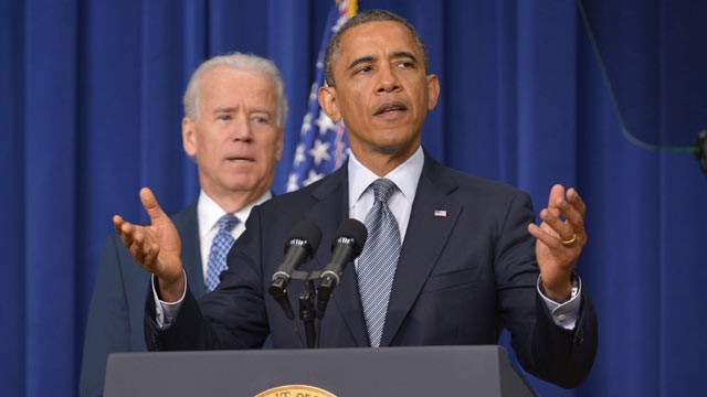 PHOTO: President Barack Obama speaks on proposals to reduce gun violence as Vice President Joe Biden watches, Jan. 16, 2013, in Washington, DC.