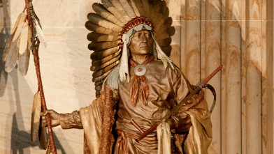 PHOTO: A statue of Chief Washakie was unveiled in Rotunda of the Capitol on Sept. 7, 2000.