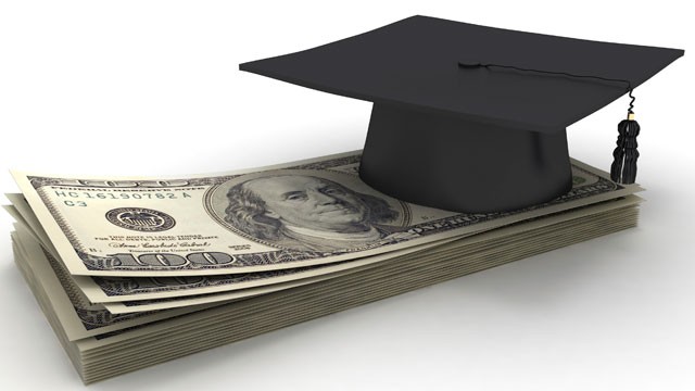PHOTO: New student loans debts increase if Congress fails to stop the July 1st doubling of interest rates on Stafford student loans.