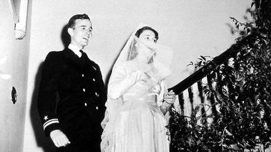 PHOTO: George Herbert Walker Bush and Barbara Pierce Bush on their wedding day in Rye, New York, Jan. 6, 1945.