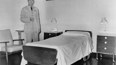 PHOTO: This hospital room was prepared for first lady Jacqueline Kennedy at Otis Air Force Base in Cape Cod, Mass.