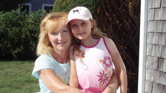 PHOTO: Lisbeth Ceriani (left) joined a lawsuit against Myriad Genetics because she believed they were blocking her ability to make informed decisions about her ongoing treatment for breast cancer.