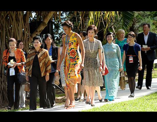 First Lady Bares Her Shoulders
