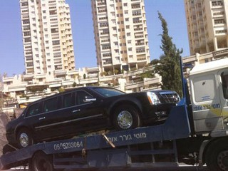 Obama's Limo Breaks Down