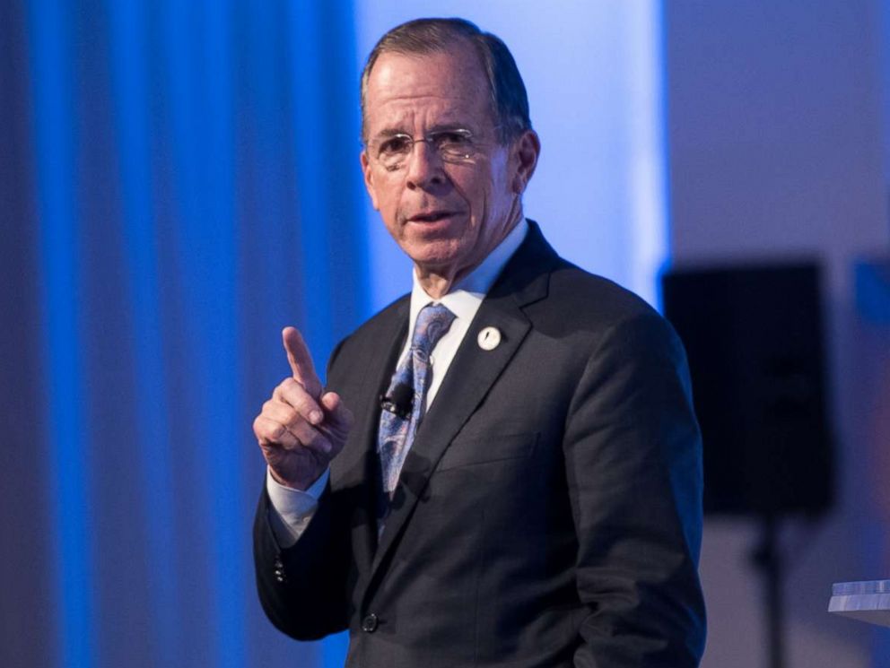PHOTO: Retired Admiral Michael Mullen speaks onstage at the 2017 New York City Salute to Service Awards at Metropolitan Pavilion, April 26, 2017 in New York City.
