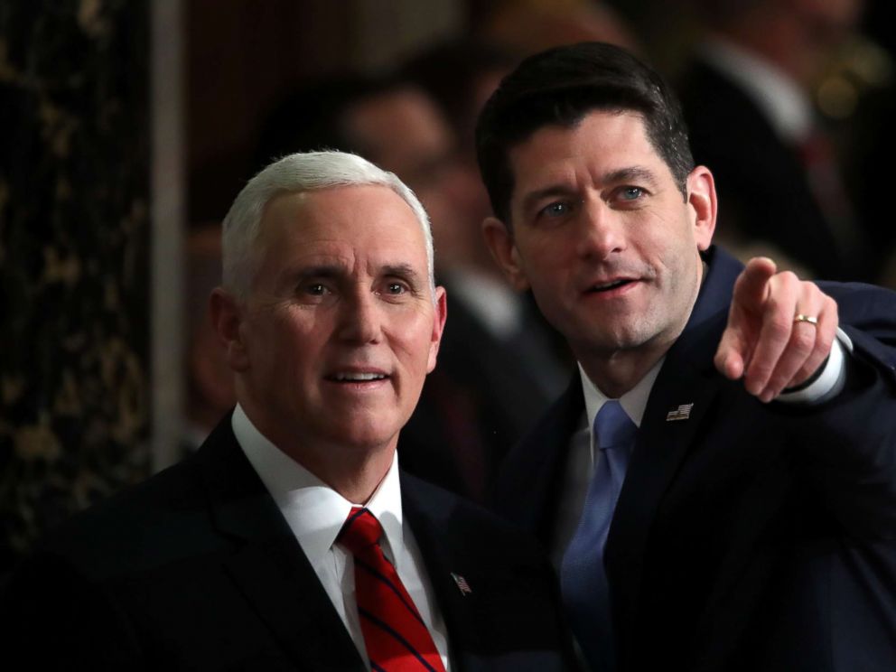 Manchin: Pence needs to 'show better leadership qualities'