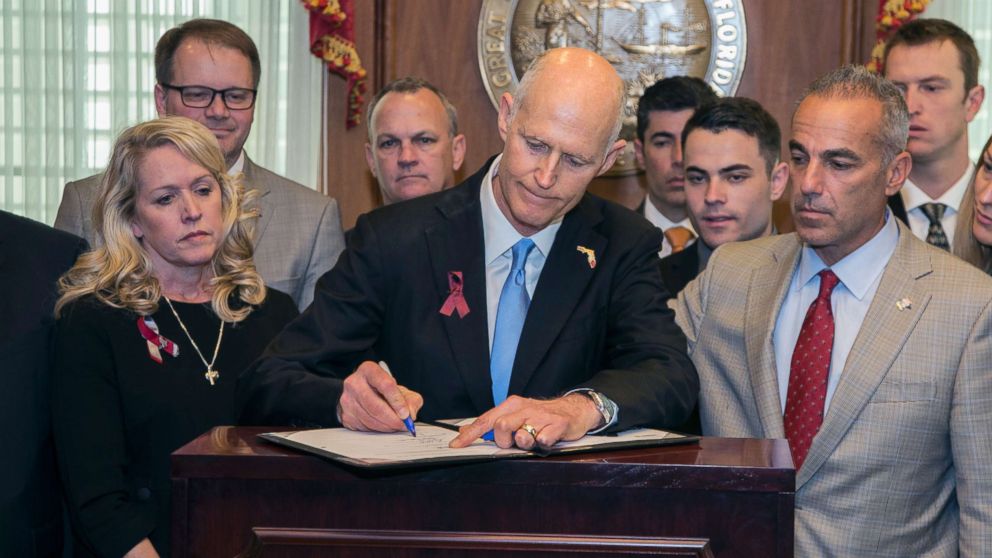 Florida Governor Signs Gun Bill That Allows Some Armed Teachers | Abc11.com