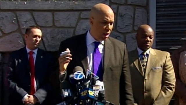 VIDEO: Mayor Cory Booker posted a photo of his grocery bill to show what hell be eating.