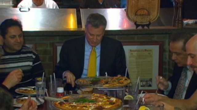 Bill de Blasio defends his use of a knife and fork.