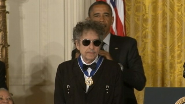 VIDEO: Music icon is one of 13 recipients of the highest civilian honor.