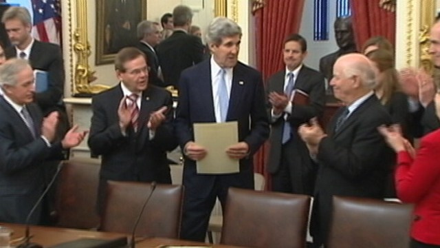 VIDEO: Senator from Massachusetts will become Hillary Clintons successor.