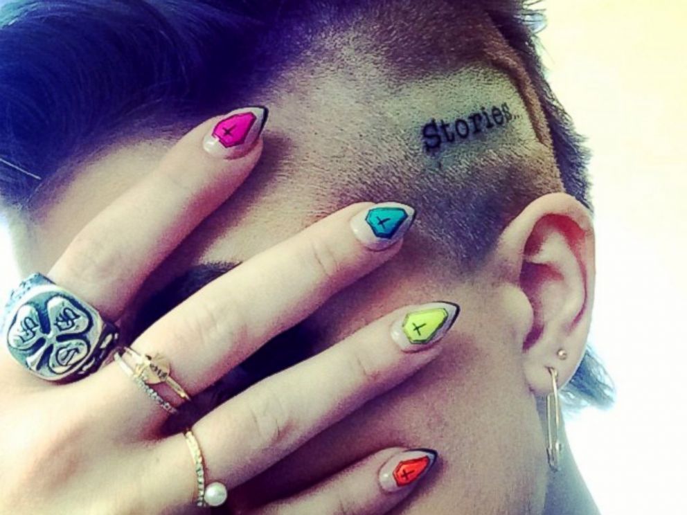 Kelly Osbourne: Why My Mom Hates the Tattoo on My Head ...