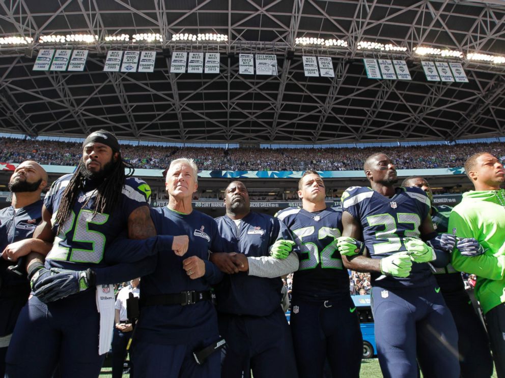 AP_seattle_seahawks_national_anthem_1_jt_160911_4x3_992.jpg