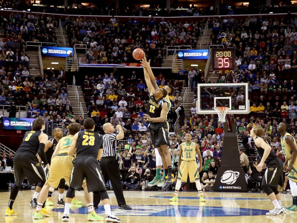 PHOTO: 2015 NCAA Mens Basketball Tournament - Wichita State vs. Notre Dame