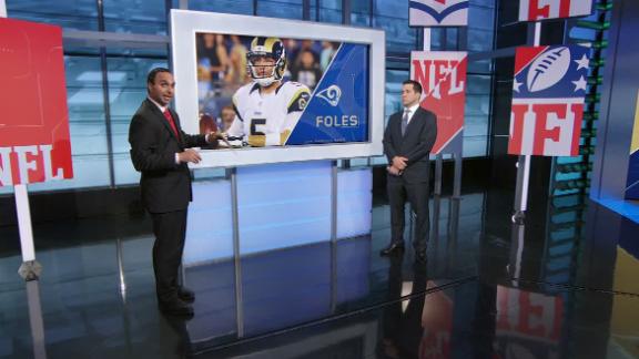 Foles reunites with Reid in Kansas City