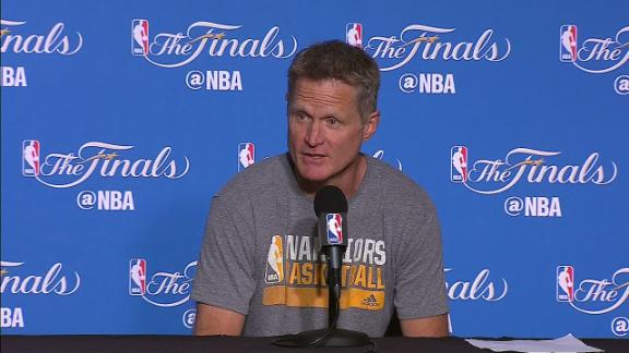 Durant makes splash in Game 1 rout