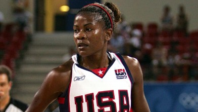PHOTO: Sheryl Swoopes #7 of the USA moves the ball against Spain in the women's basketball preliminary game on Aug. 20, 2004 during the Athens 2004 Summer Olympic Games in Athens, Greece.