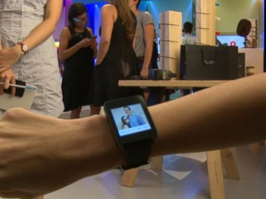 Watch: Hands On With Android