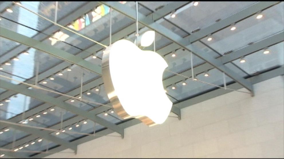 Watch:  Apple Halts Online Sales to Russia