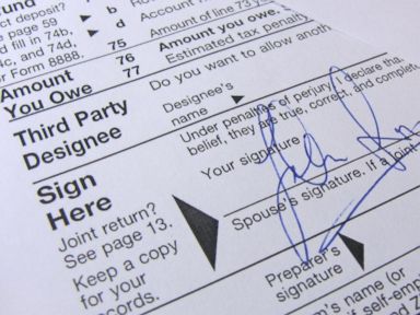 Watch: Hardware Issues Shut Down IRS Tax Return E-File System