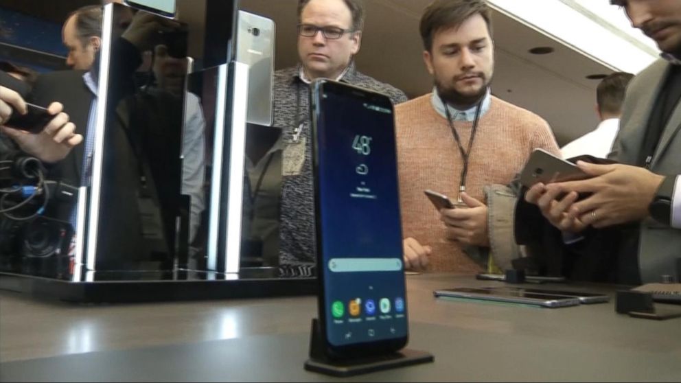 WATCH:  Samsung's Bixby assistant delayed until spring