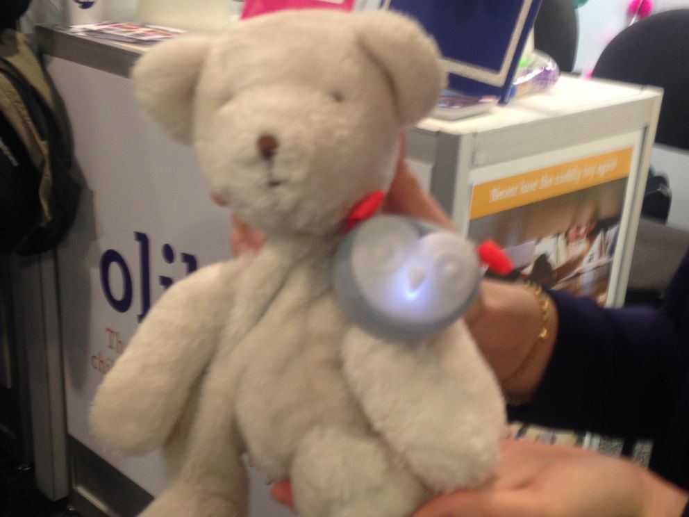 PHOTO: Oliba makes sure your child never loses a toy again.
