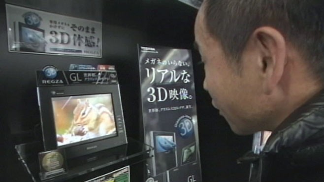 VIDEO: Toshiba begins selling the worlds first 3D TV that doesnt require glasses.