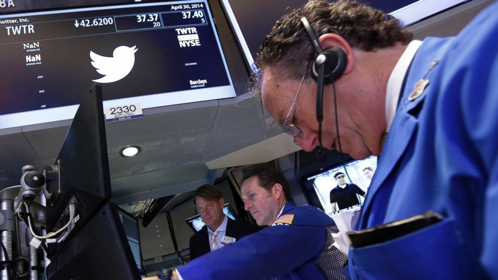PHOTO: A trader works at the post that handles Twitter on the floor of the New York Stock Exchange