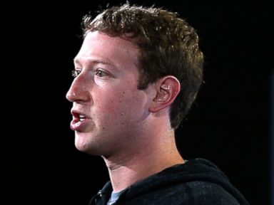 How Facebook's New App Will Track Your 'Moves'