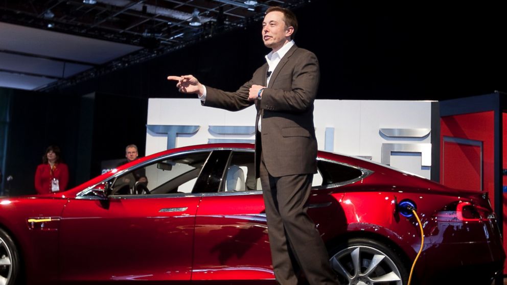 Elon Musk Promises to End Tesla Drivers' Biggest Fear