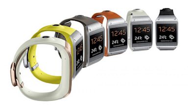 PHOTO: Samsungs Galaxy Gear smartwatch comes in multiple colors.