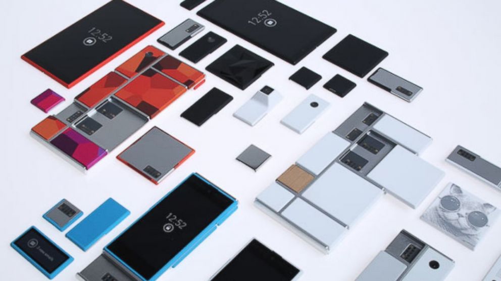 PHOTO: Project Ara, a new Motorola initiative, lets customers mix and match the individual parts