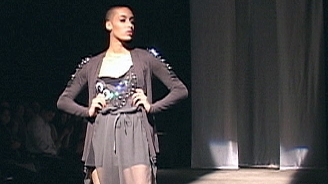 VIDEO: technology and fashion merge