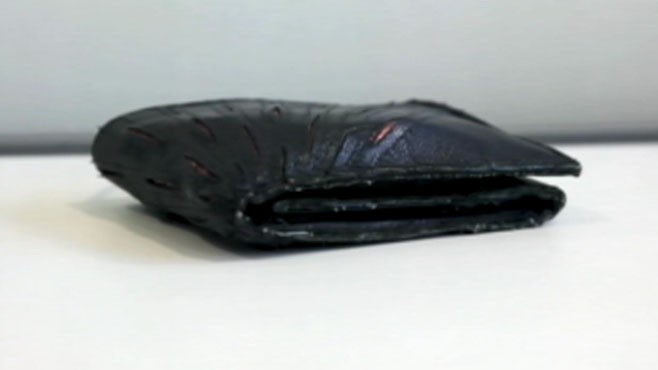 VIDEO: MIT designer creates wallet that grows and shrinks based on your spending.