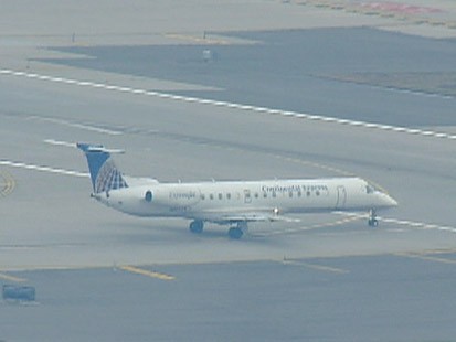 VIDEO: Glitch Causes Major Flight Delays