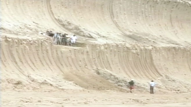 VIDEO: Archaeologists believe they have found the worlds first mammoth graveyard.
