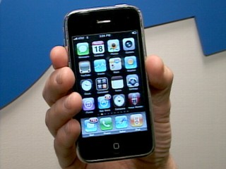 Forget Bugs, Worms Buzz Iphone