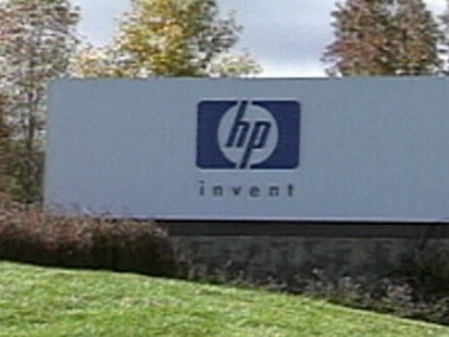 VIDEO: The computer company plans to enter the phone market with Palm software.