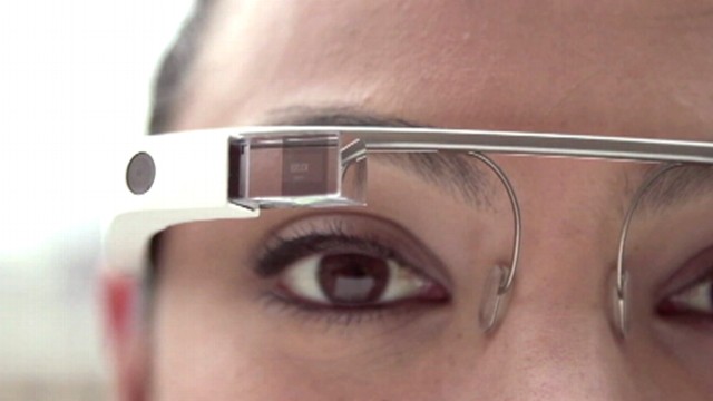 Video: TechBytes: Google Glass, Samsung