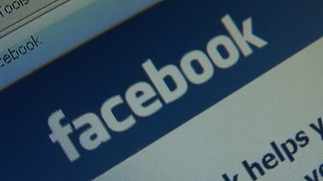 Video: TechBytes: Facebook, Samsung Galaxy