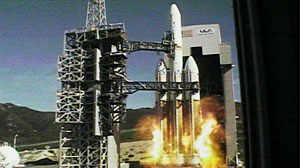 Photo: Spy Satellite Launch Shakes Up California: Delta IV Heavy Rocket Launched from Vandenberg Air Force Base