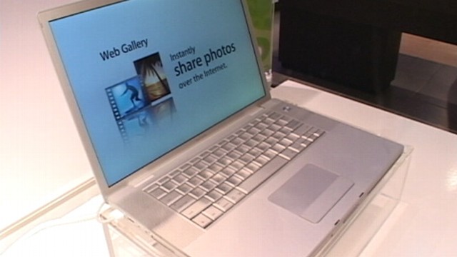 VIDEO: More than 600,000 Apple computers left vulnerable to security hacks.