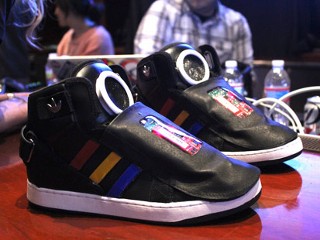 Google's Talking Shoe Motivates You to Move