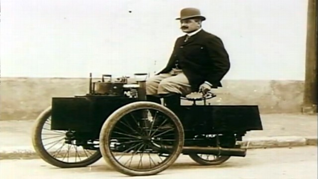 VIDEO: 1884 steam-powered runabout is up for auction. (Video courtesy of Great Cars TV)